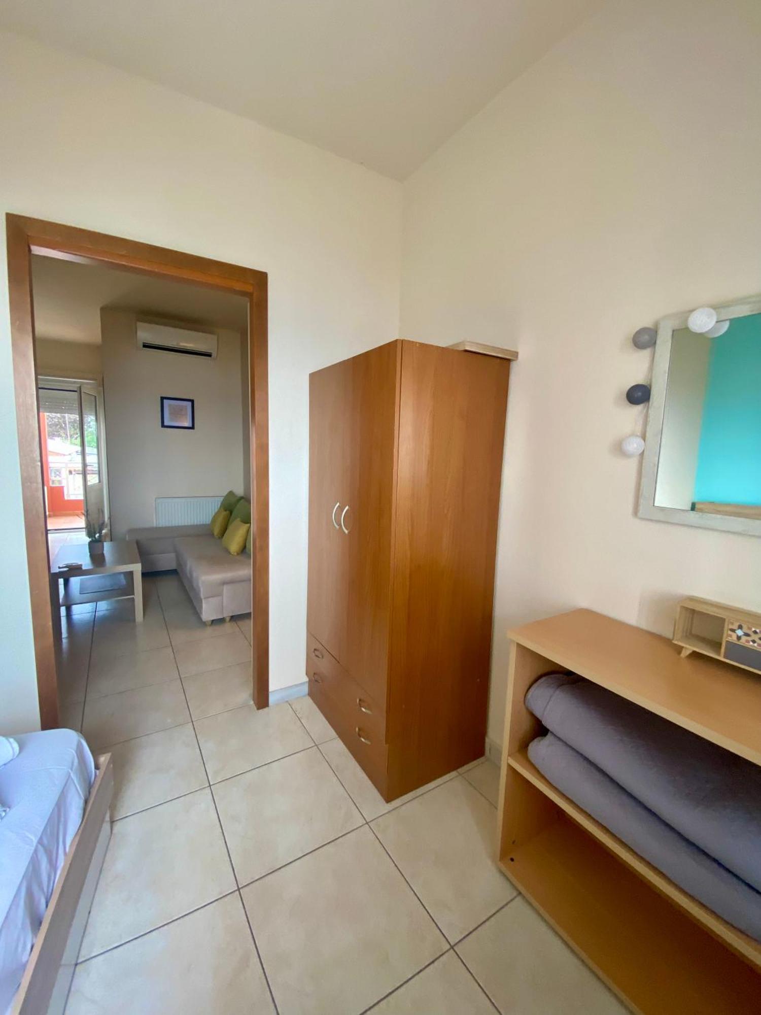 Zisis Apartments No3 Kavala Bagian luar foto