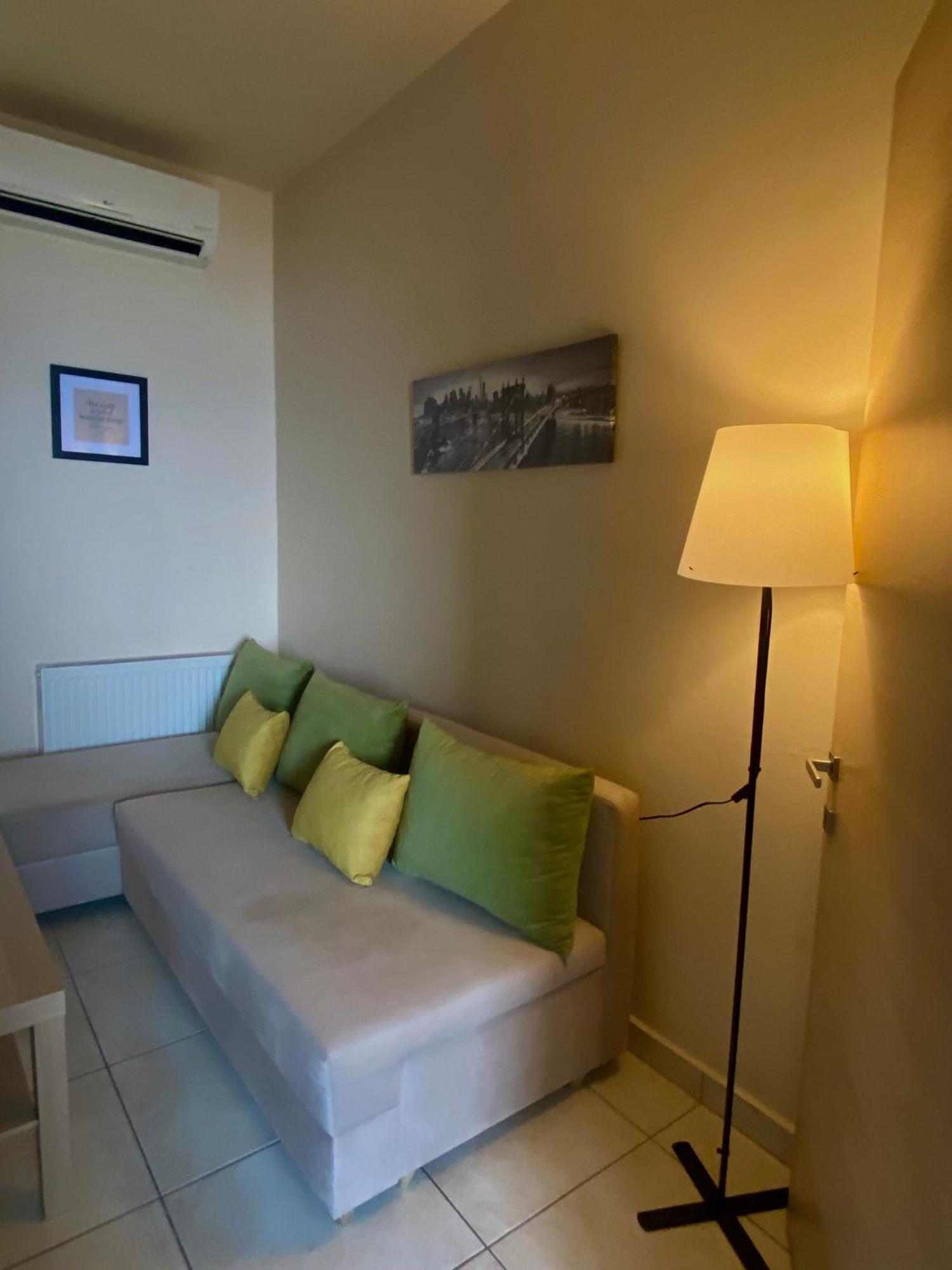 Zisis Apartments No3 Kavala Bagian luar foto